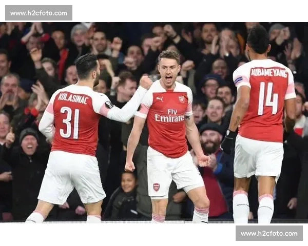 欧战焦点对决伊斯坦布尔主场迎战豪门曼联悬念拉满谁能占得先机改写走势